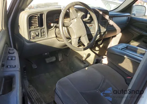 2005 GMC Sierra K2500 Heavy Duty из США, поврежденный, VIN 1GTHK29U35E111229